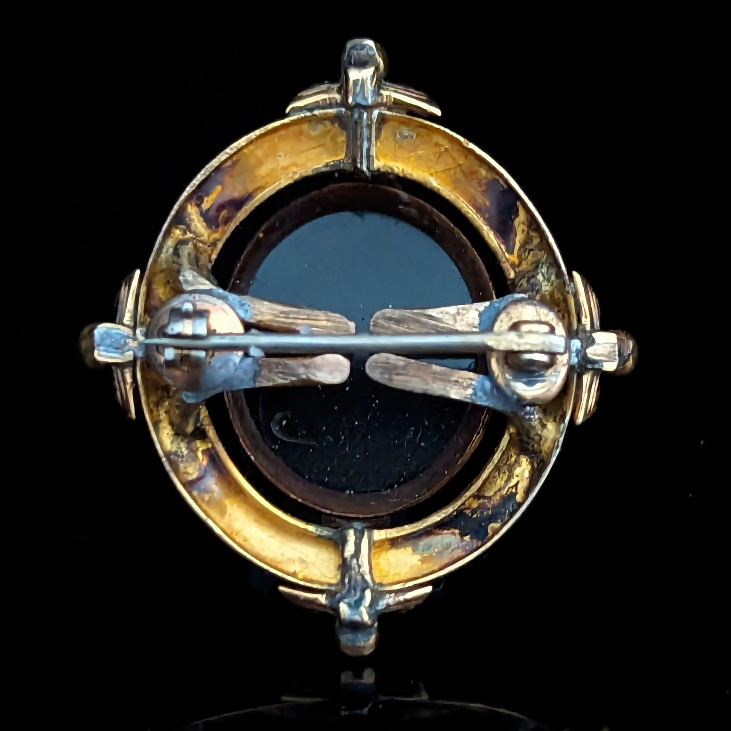 The Yakima - Victorian Agate Enamel Seed Pearl 14k Gold Cameo Brooch